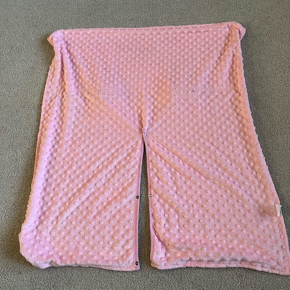 Gorgeous car seat cover/stroller - Picture 2 of 2